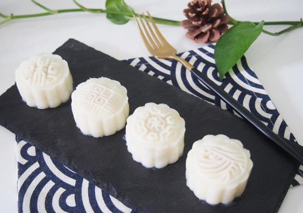 冰皮月餅配方及機器生產(chǎn)方法 冰皮月餅配方及機器生產(chǎn)方法