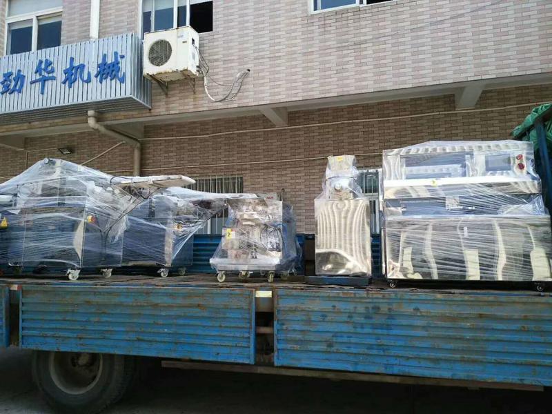 勁華月餅機(jī)發(fā)貨場(chǎng)景 勁華月餅機(jī)發(fā)貨場(chǎng)景